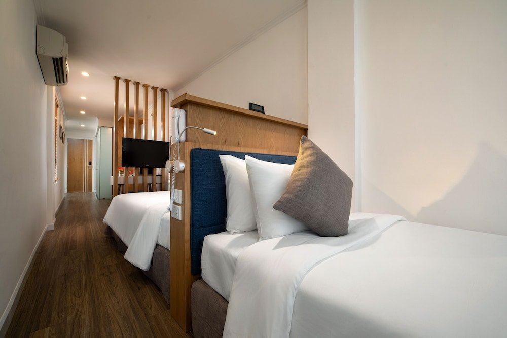 Фото Hanoi Backpackers Hostel & Rooftop bar