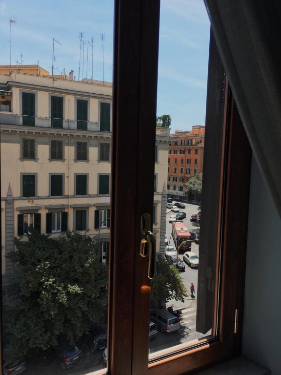 Фото B&b Roman Rooms