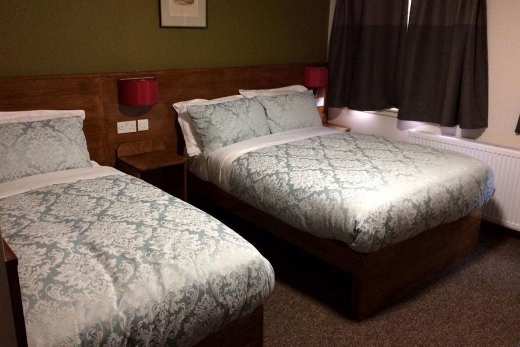 Фото Crosshill House