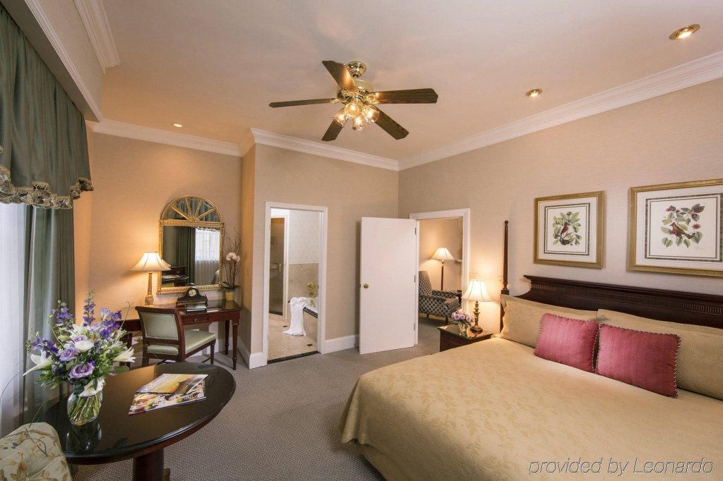 Фото The Jefferson Hotel