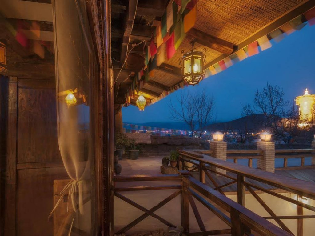 Фото Shangri La E Outfitting Boutique Hotel