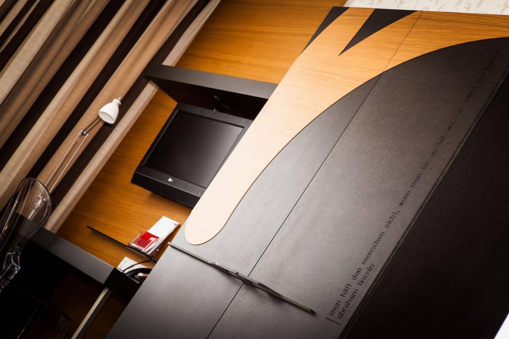 Фото H+ Hotel Ried