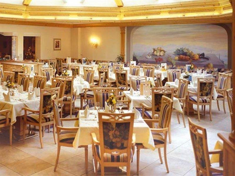 Фото Strass - Sport & SPA Hotel