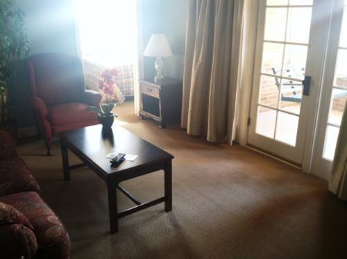 Фото Senate Luxury Suites