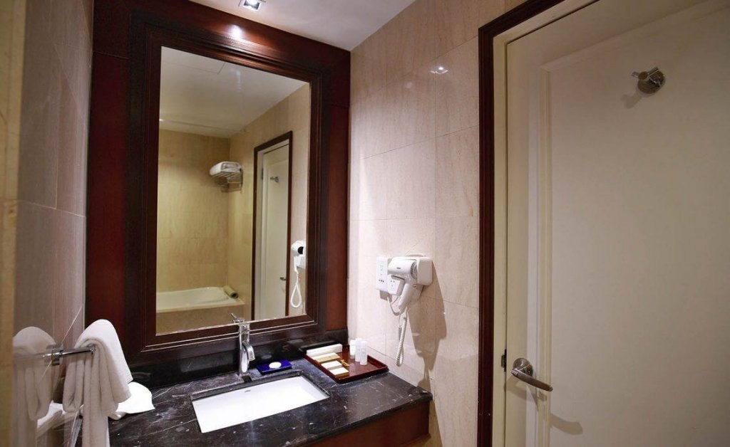 Фото The Regency Hotel Kuala Lumpur