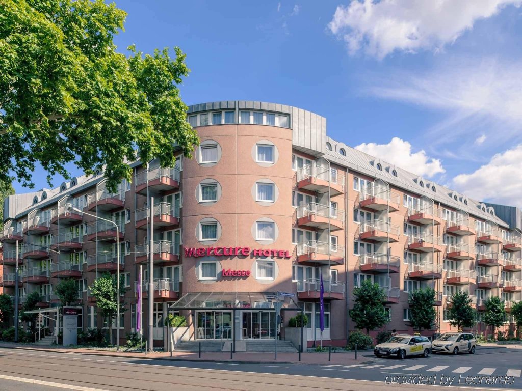 Фото Mercure Hotel & Residenz Frankfurt Messe