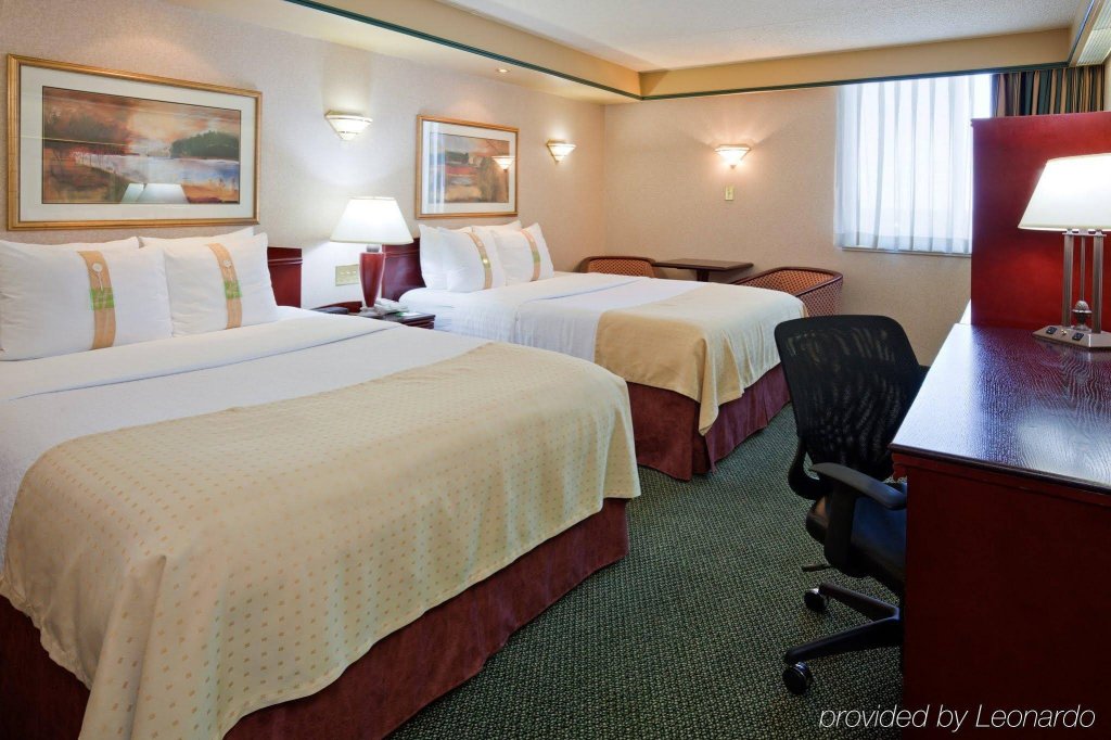 Фото Holiday Inn Winnipeg - Airport West