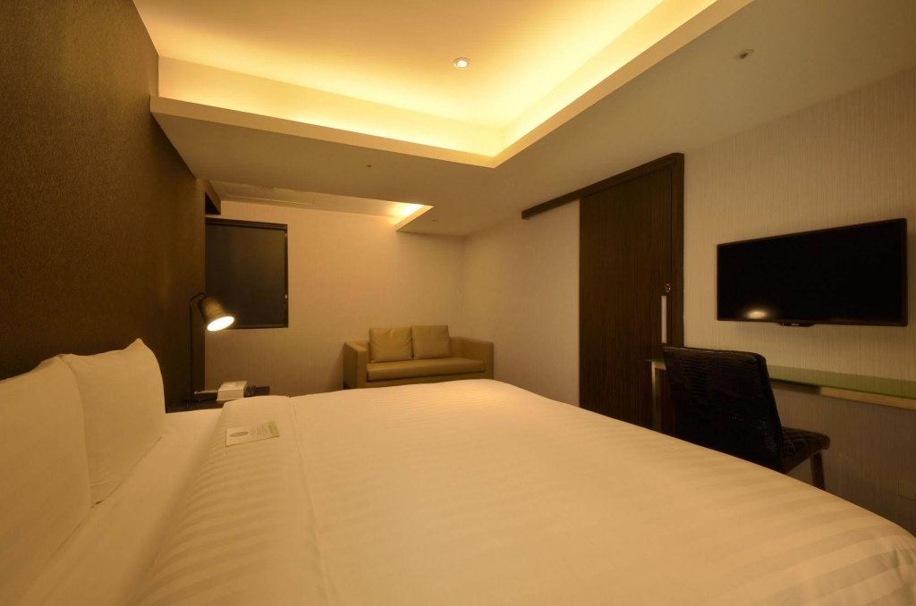 Фото Vendome East Inn