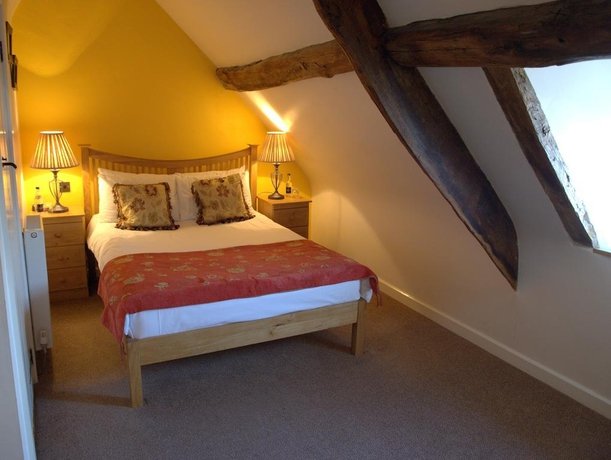 Фото Отель The Kings Arms