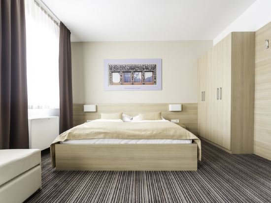 Фото Ahotel Hotel Ljubljana