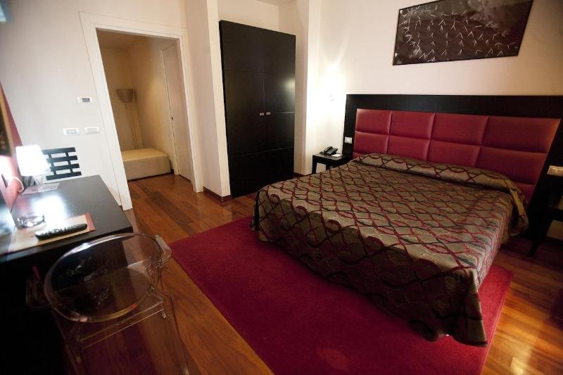 Фото La Chicca Palace Hotel