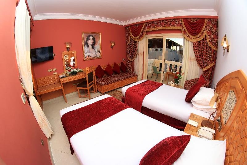 Фото Oriental Rivoli Hotel & SPA