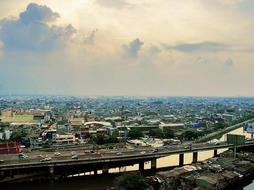 Фото Hariston Hotel and Suites