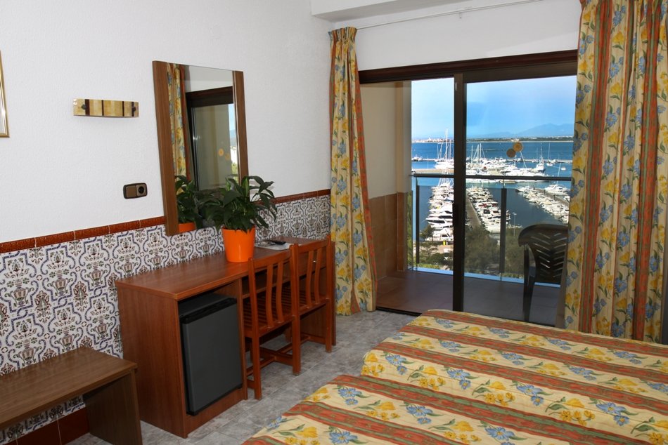 Фото Hotel Univers