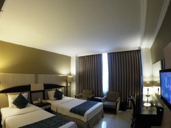 Фото Kedaton Hotel