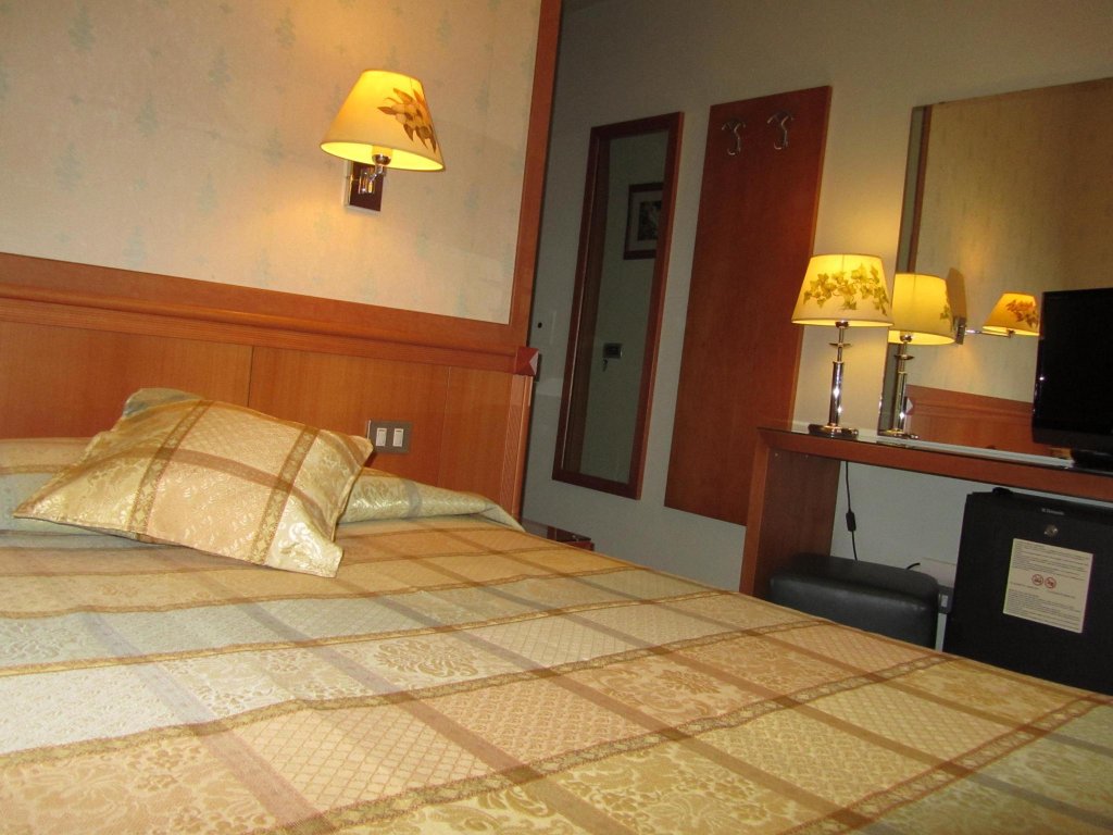 Фото Eco Hotel Milano