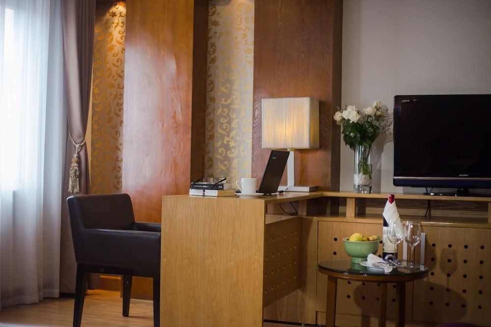 Фото Halley Hostel & SPA Hanoi