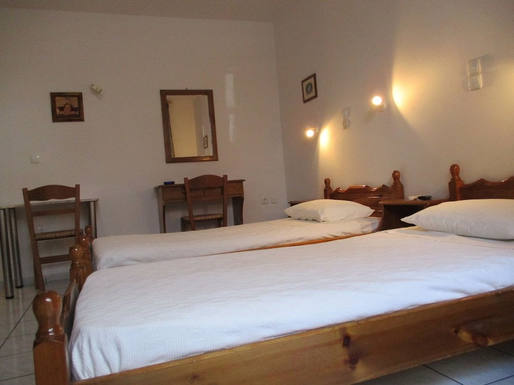 Фото Kapetanos Rooms