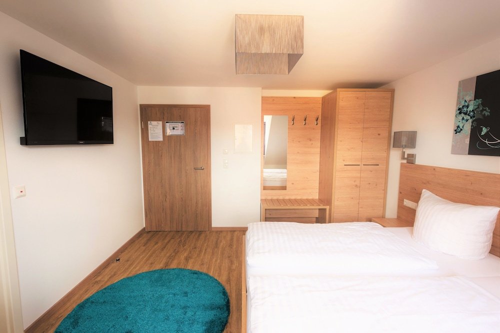 Фото Hotel Stadtvilla Central