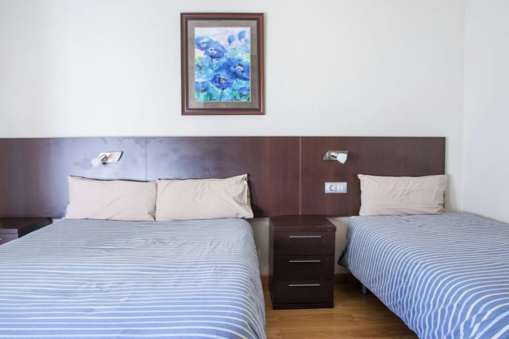 Фото Hostal Cal Forner