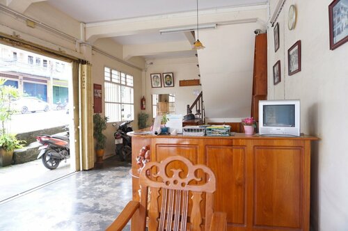 Гостиница Rattanasin Hotel в Ранонге