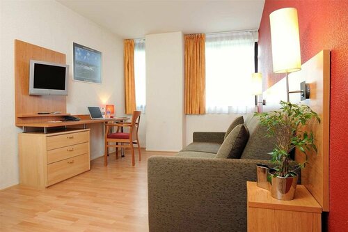 Гостиница Séjours & Affaires Rennes de Bretagne в Ренне