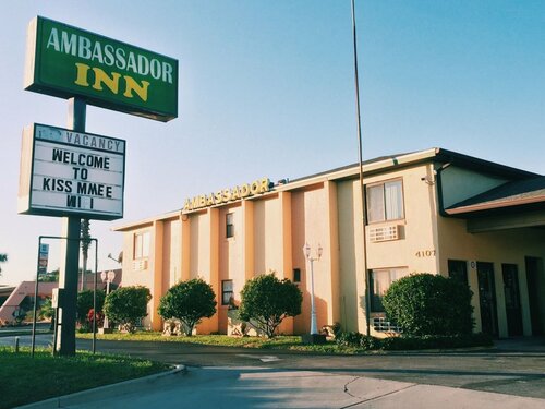 Гостиница Ambassador Inn в Киссимми