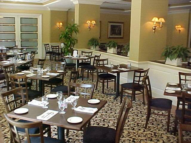 فندق DoubleTree by Hilton Torrance - South Bay ، ، صورة