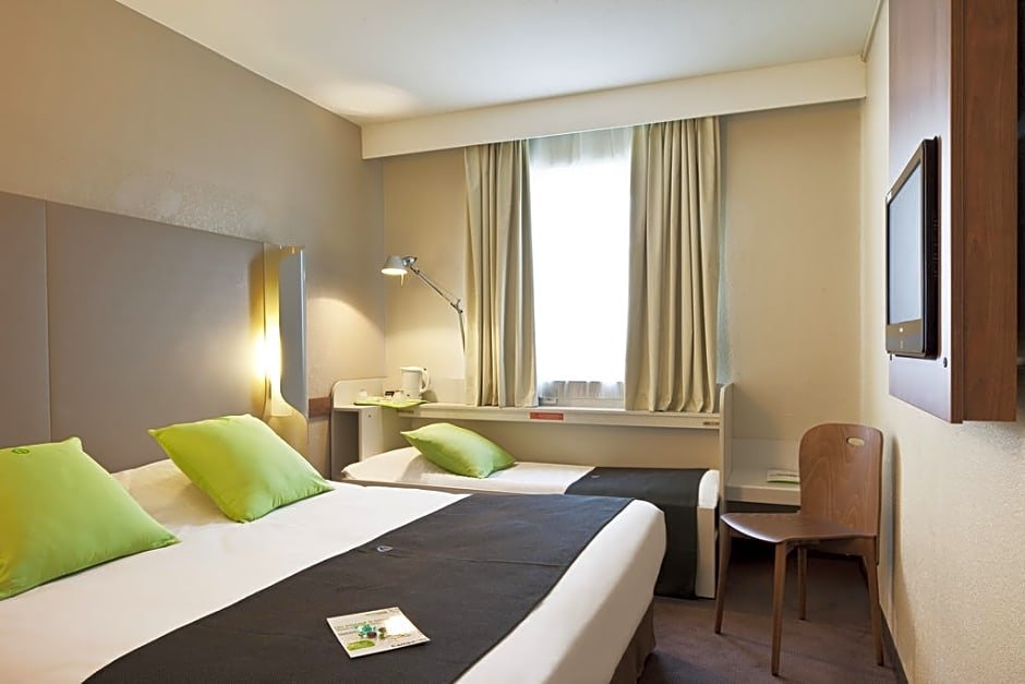 Фото Campanile Paris 19 La Villette