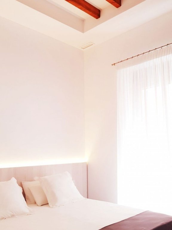 Фото S30 Reina Victoria Suites