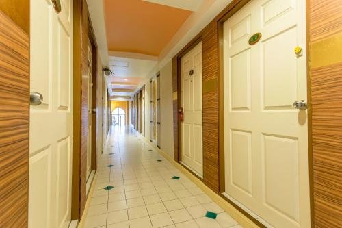 Фото Rangsit Grand Condo