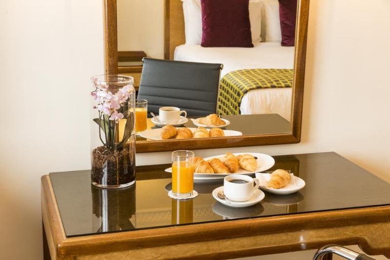 Фото Copthorne Tara Hotel London Kensington