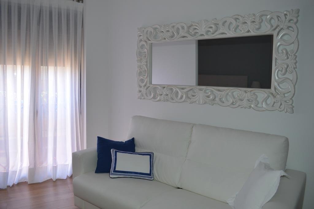 Фото Hotel La Boutique Puerta Osario