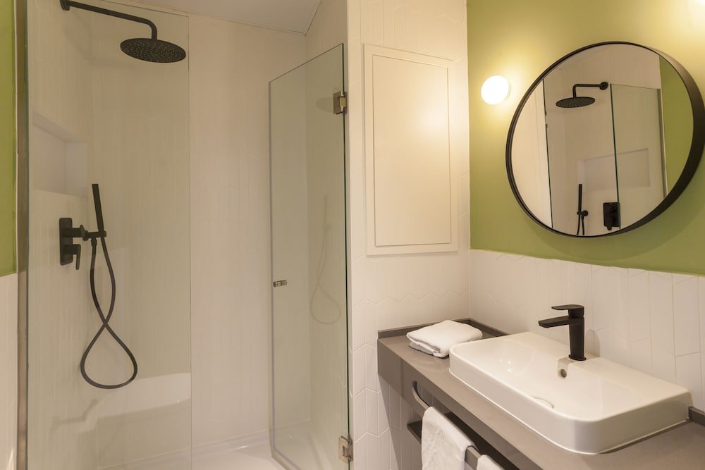 Фото Apartamentos Málaga Premium - Calle Granada