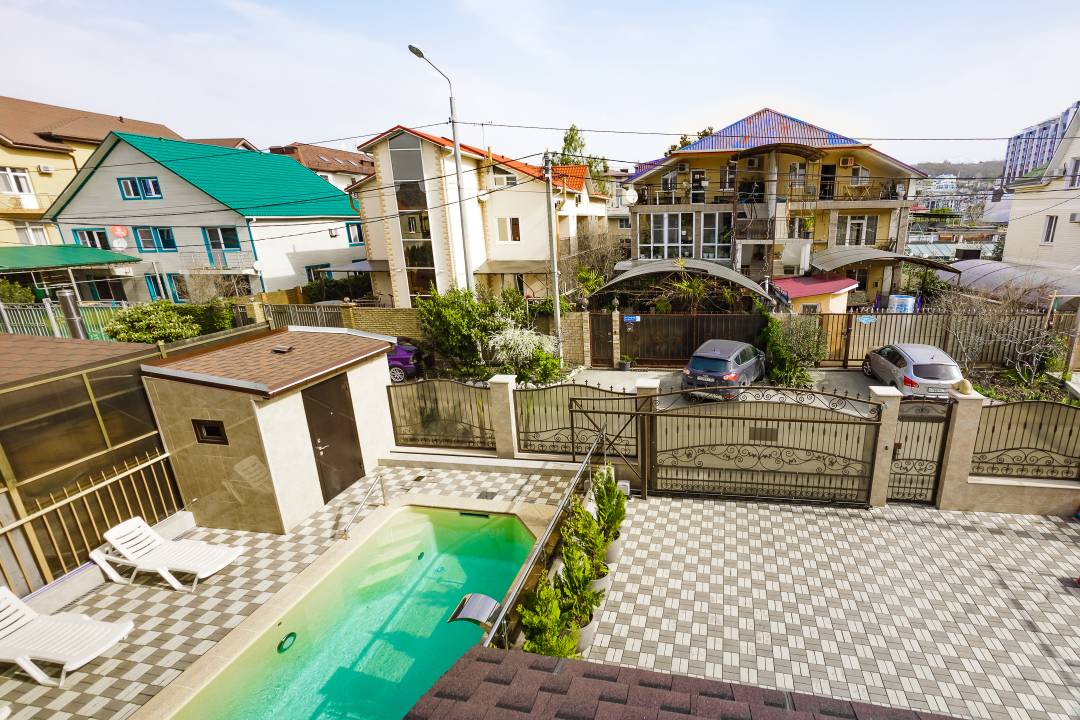 Фото отеля 1