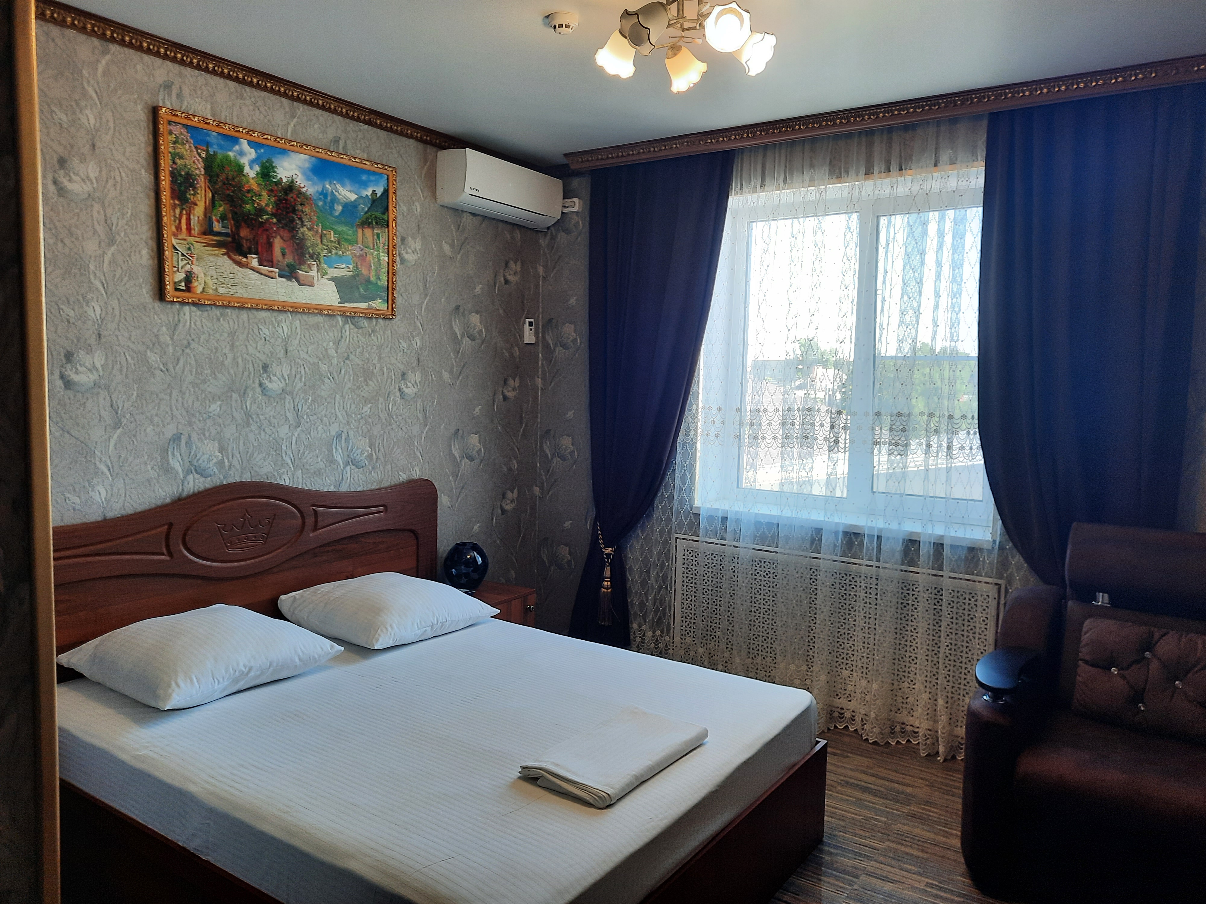 Фото Корона