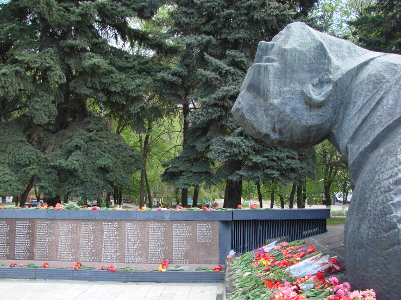 Жанровая скульптура Памятник Славы, Воронеж, фото