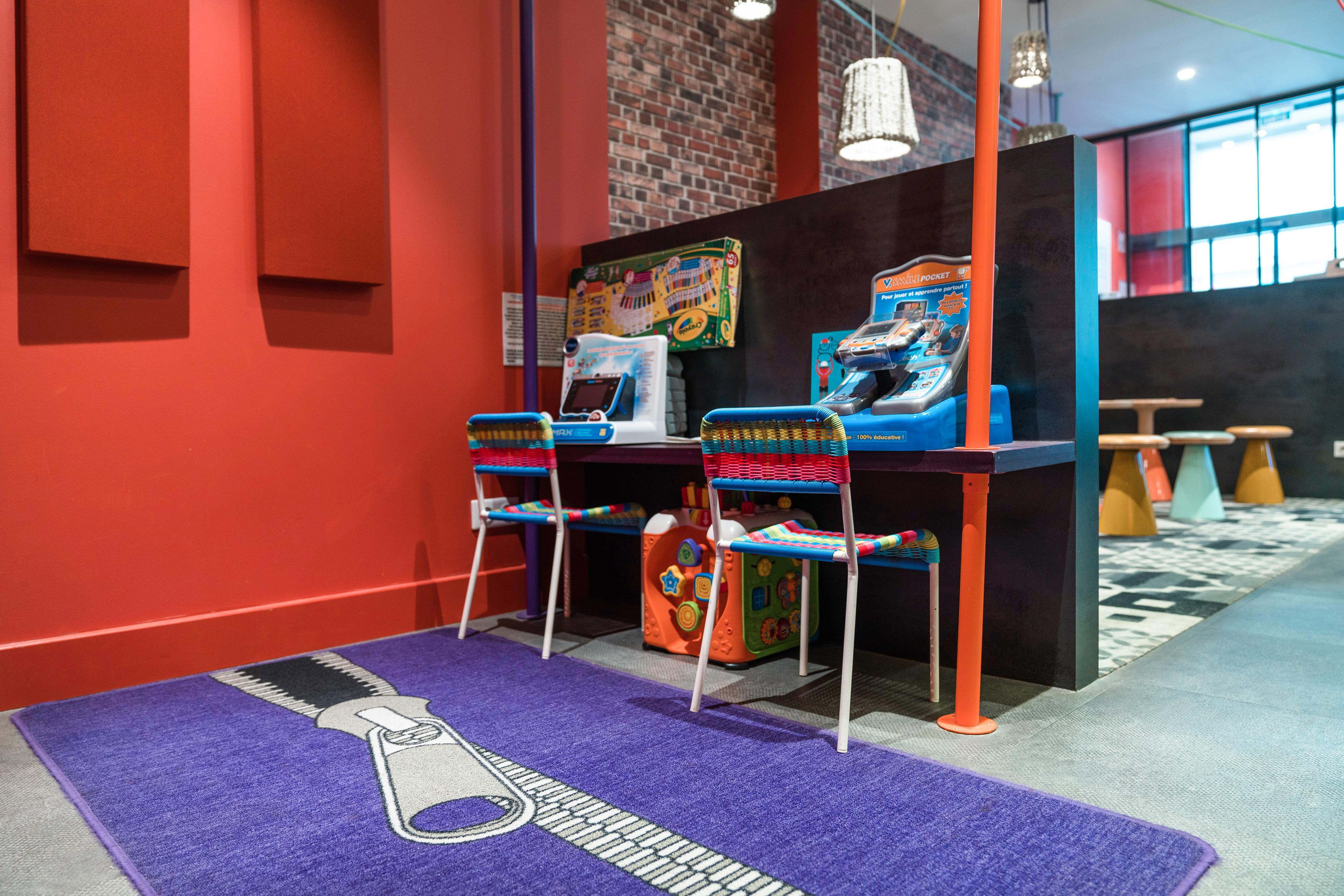 Фото ibis Styles Lille Centre Grand Place