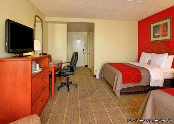 Фото Comfort Inn University Center