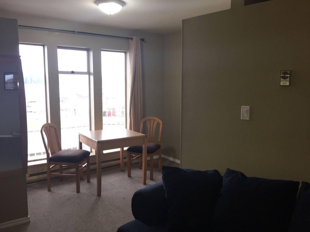 Фото Sportsman's Inn on the Harbour Front