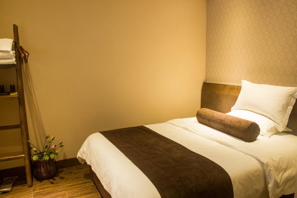 Фото James Joyce Coffetel Hotel Guangzhou Tianhebei Tianrun Road