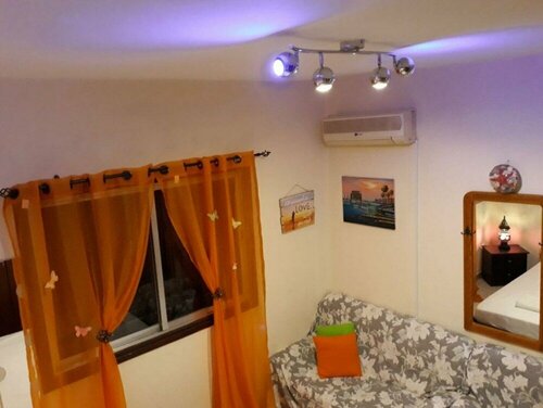 Апартаменты 777 Beach Guesthouse в Пафосе
