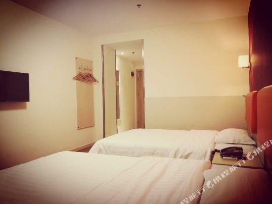 Фото 7 Days Inn Tianjin Chang Hong Park Railway Station