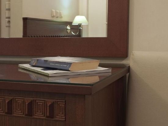 Фото Hotel Triton