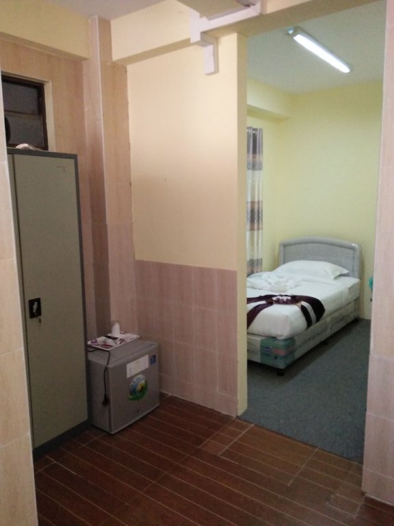 Фото 121 Hotel Yangon