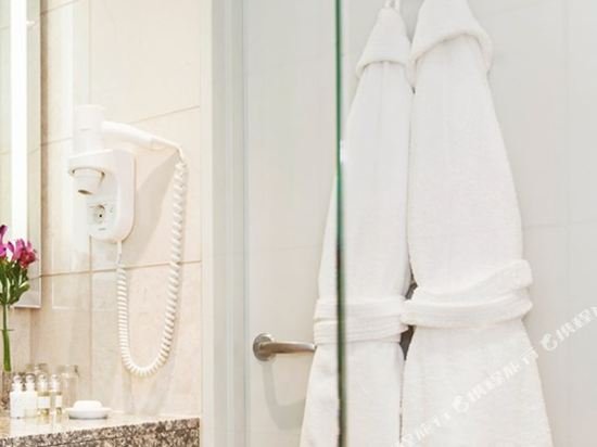 Фото Elite Eden Park Hotel