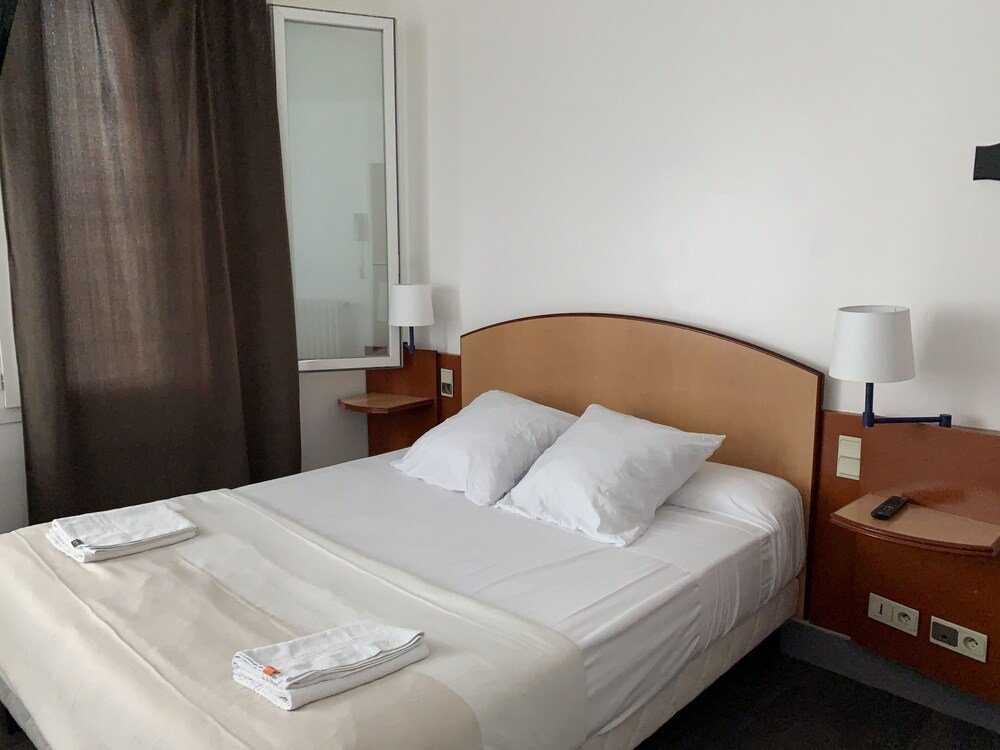 Фото Anatole France Hotel