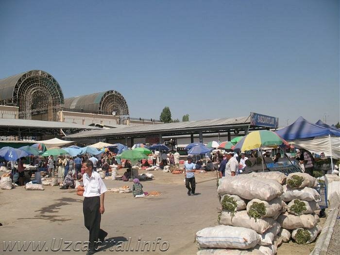 Oziq-ovqat bozori Quylyuq Dehqon Bozori, Toshkent, foto