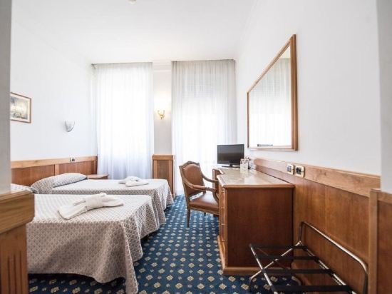 Фото Quality Hotel Nova Domus