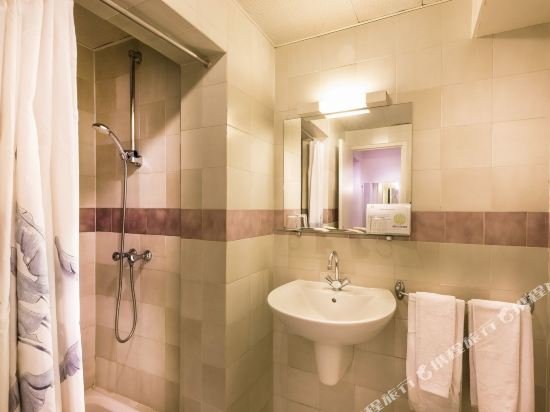 Фото Hotel Le Clos d'Alésia